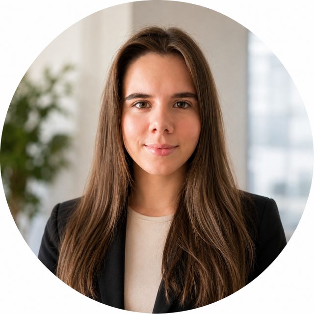 Sophia Hawkins Attract & Engage headshot